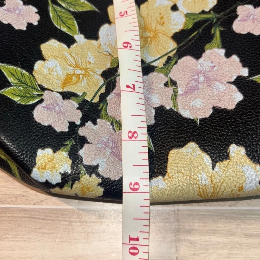 Steve Madden Floral Wristlet Bag